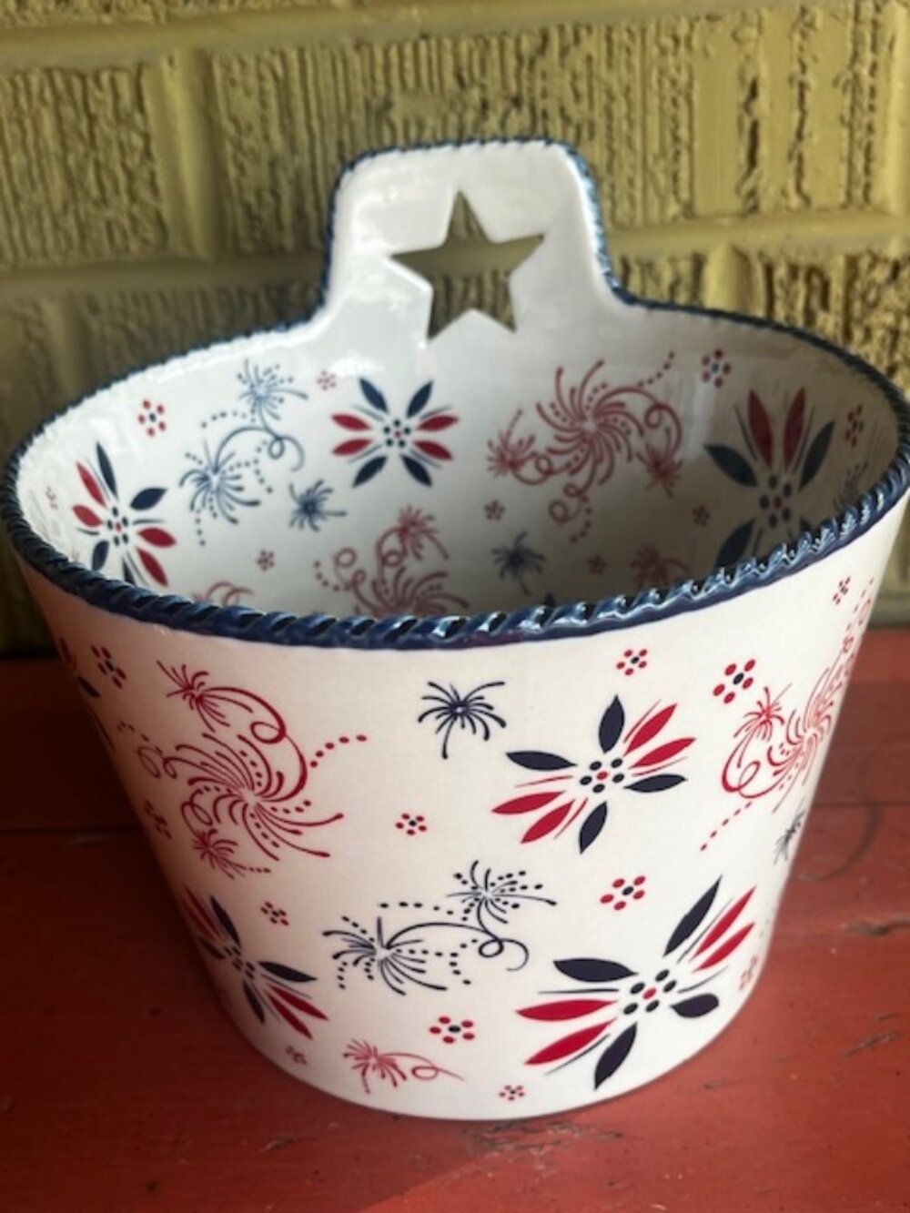 Temp-Tations by Tara - Patriotic / Fireworks - Ovenware / 2qt Baking Dish